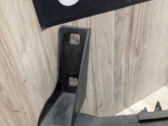 09-11 BMW E90 E91 LCI Front Left Driver Headlight Arm Bracket Mount Plastic