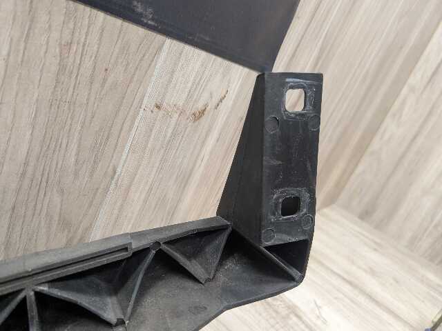 09-11 BMW E90 E91 LCI Front Left Driver Headlight Arm Bracket Mount Plastic