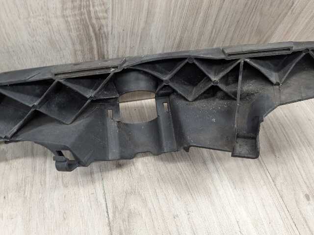 09-11 BMW E90 E91 LCI Front Left Driver Headlight Arm Bracket Mount Plastic