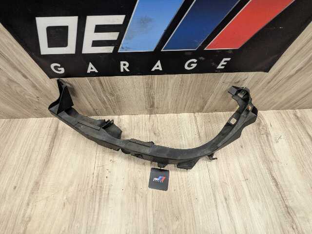 09-11 BMW E90 E91 LCI Front Left Driver Headlight Arm Bracket Mount Plastic