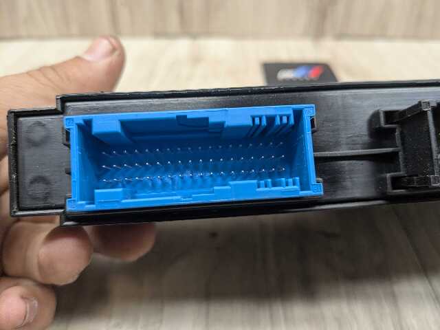 OEM BMW F01 F02 F06 F10 F13 BCM Body Control Module Junction Box Unit JBFFE III
