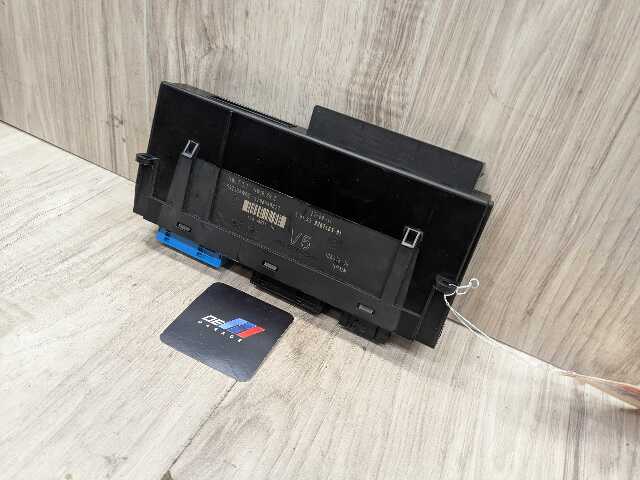 OEM BMW F01 F02 F06 F10 F13 BCM Body Control Module Junction Box Unit JBFFE III