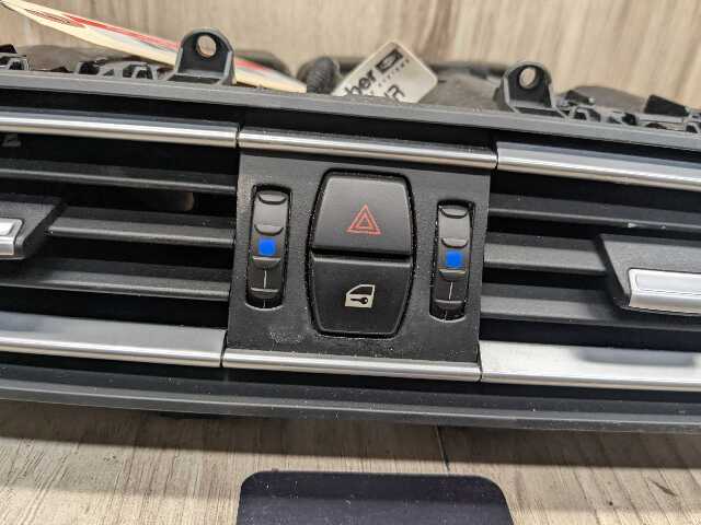 09-15 OEM BMW F01 F02 740 750 760 B7 Dash Center AC Air Vent Fresh Grille Black