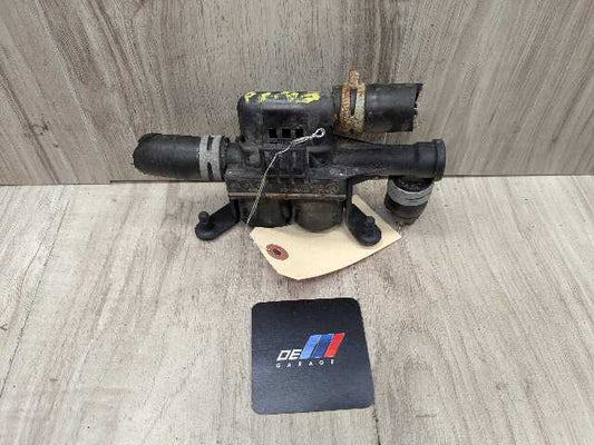 OEM BMW F02 F06 F10 F12 F13 535 650 750 Engine Water Heater Control Valve Pump
