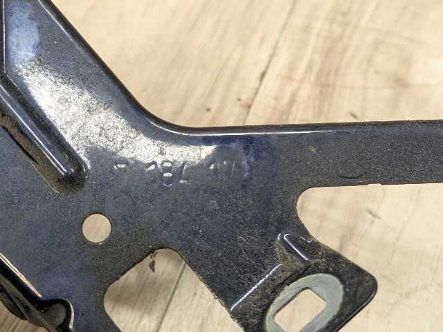 OEM BMW F01 F02 740 750 760 B7 Front Left Driver Fender Bracket Wing Holder SET
