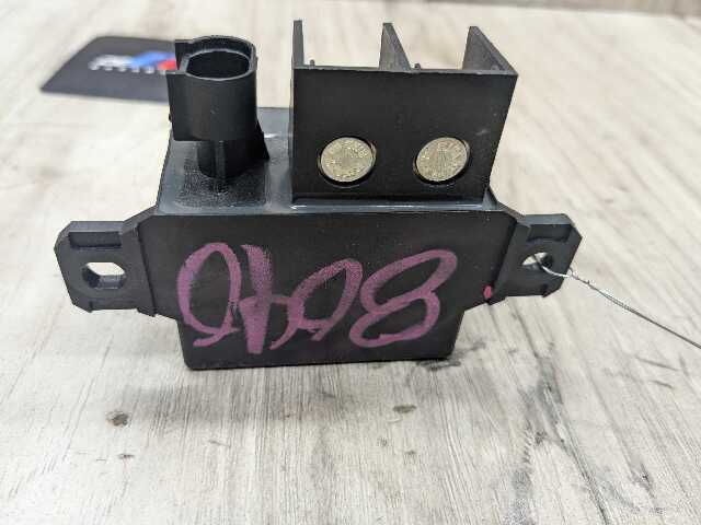 OEM BMW E60 E70 E82 E90 E92 F02 F06 F10 F30 M5 M6 Cooling Fan Relay Control 150A