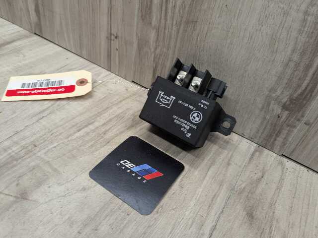 OEM BMW E60 E70 E82 E90 E92 F02 F06 F10 F30 M5 M6 Cooling Fan Relay Control 150A