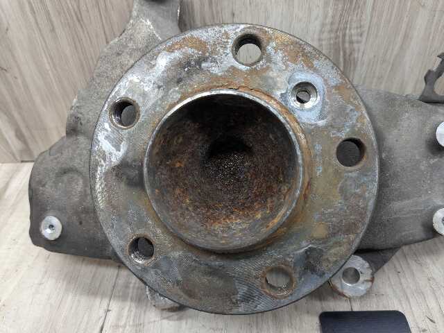 OEM BMW F01 F02 F07 740 750 B7 RWD Front Left Driver Spindle Hub Carrier Knuckle