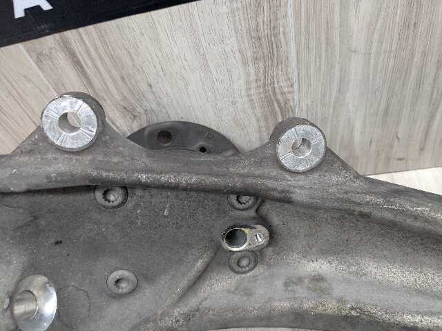 OEM BMW F01 F02 F07 740 750 B7 RWD Front Left Driver Spindle Hub Carrier Knuckle