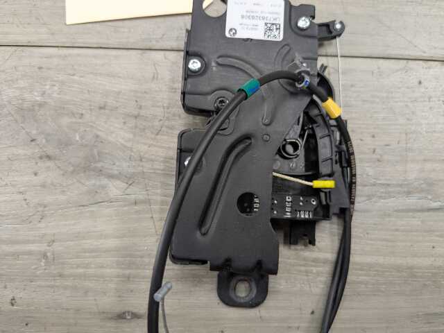 OEM BMW F44 F90 G20 G22 G26 G30 G42 G80 G82 Trunk Lid Latch Lock Opener Actuator
