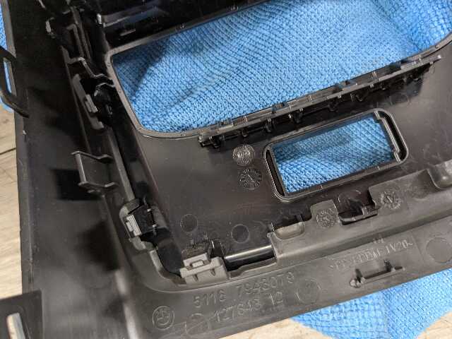 OEM BMW G20 G22 G23 G26 G80 G82 G83 M3 Rear AC Air Vent Panel Trim Cover Black