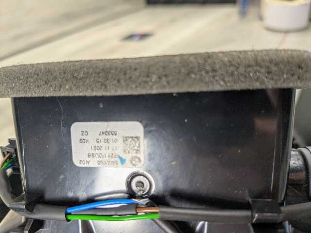 OEM BMW G20 G22 G23 G26 G80 G82 G83 M3 Rear AC Air Vent Panel Trim Cover Black