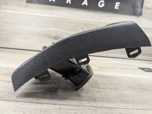 OEM BMW G20 G22 G23 G26 G80 G82 G83 M3 Rear AC Air Vent Panel Trim Cover Black