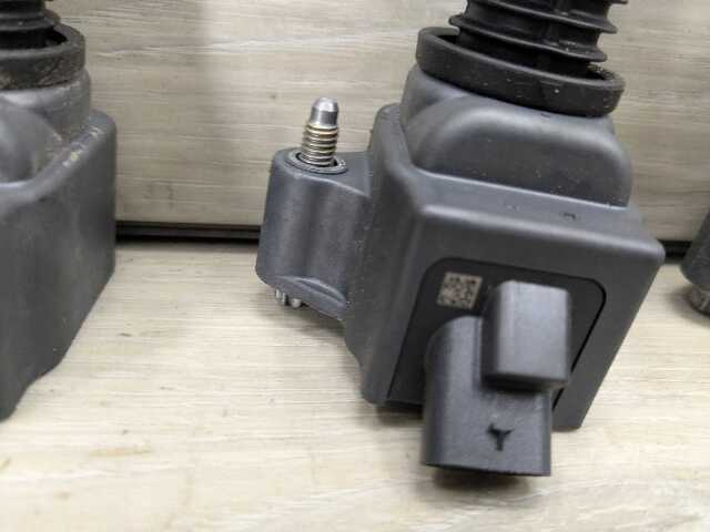 OEM BMW F32 F44 F48 G01 G12 G20 G30 G80 M4 Engine B46 B58 S58 Ignition Coils SET