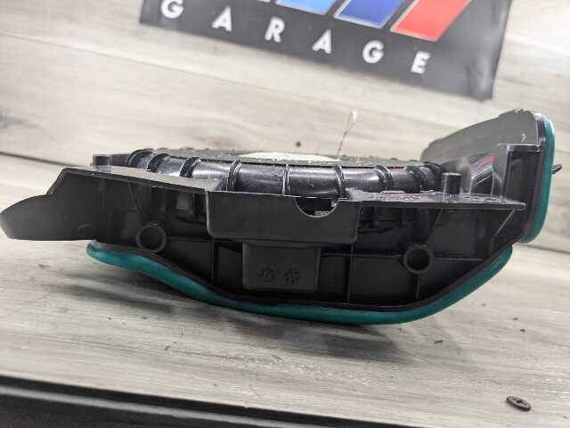 OEM BMW G20 G22 G26 G42 G80 G82 Right Passenger Sub Subwoofer Audio Speaker HIFI
