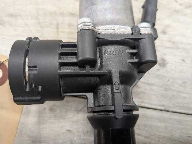 OEM BMW G01 G20 G22 G23 G26 G30 330 430 X3 Engine B46 Heater Water Switch Valve