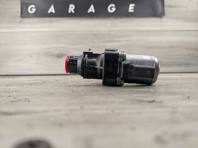 OEM BMW G01 G20 G22 G23 G26 G30 330 430 X3 Engine B46 Heater Water Switch Valve