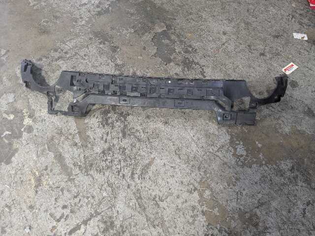 19-21 OEM BMW G20 M SPORT Rear Center Middle Bumper Support Brackets Mounts PAIR