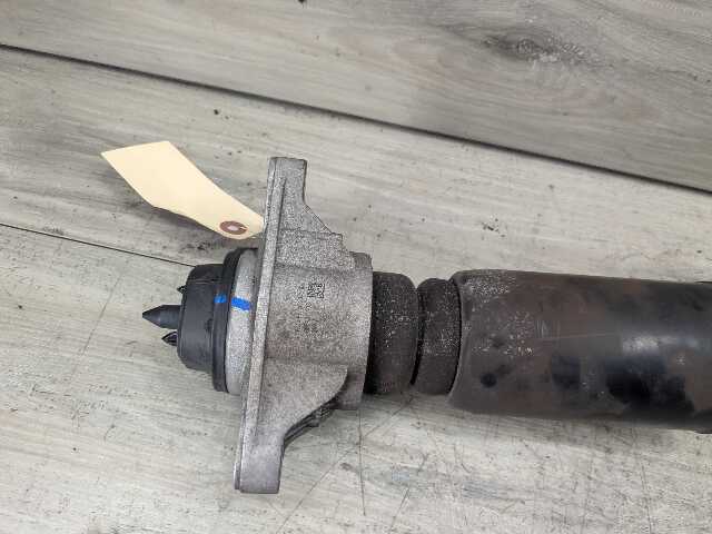 19-24 OEM BMW G20 330i RWD REAR Left Right Side Strut Shock Absorber