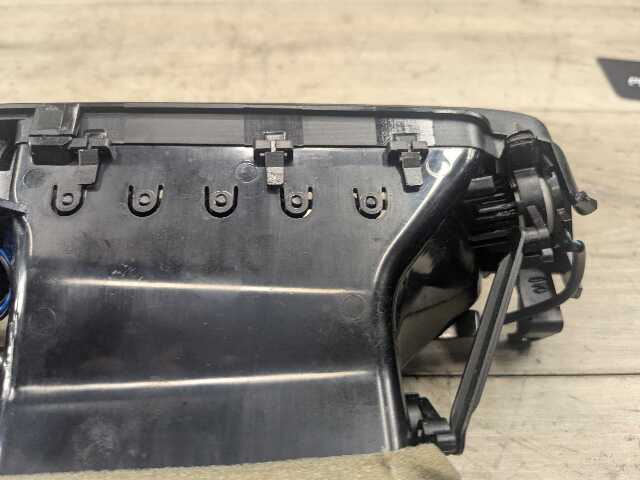 14-19 OEM BMW F15 F16 F85 F86 X5 X6 Dash Center Hazard Button AC Air Vent Grille