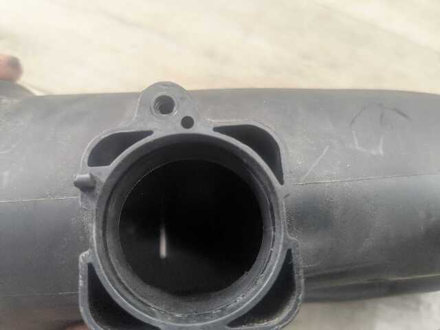 OEM BMW F06 F12 F13 F15 F16 X5 X6 Front Right Intercooler Upper Charge Pipe N55