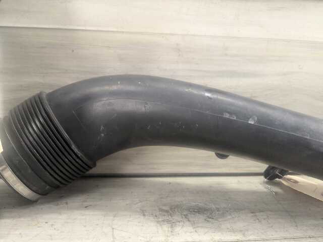 OEM BMW F06 F12 F13 F15 F16 X5 X6 Front Right Intercooler Upper Charge Pipe N55