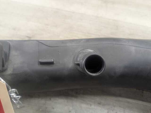 OEM BMW F06 F12 F13 F15 F16 X5 X6 Front Right Intercooler Upper Charge Pipe N55