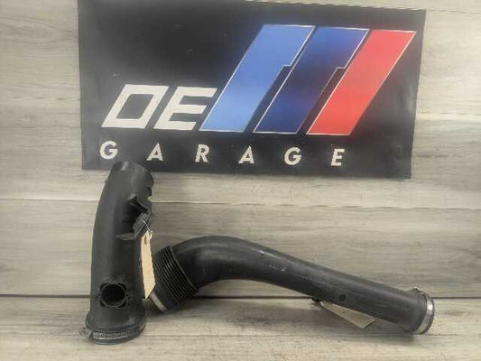 OEM BMW F06 F12 F13 F15 F16 X5 X6 Front Right Intercooler Upper Charge Pipe N55
