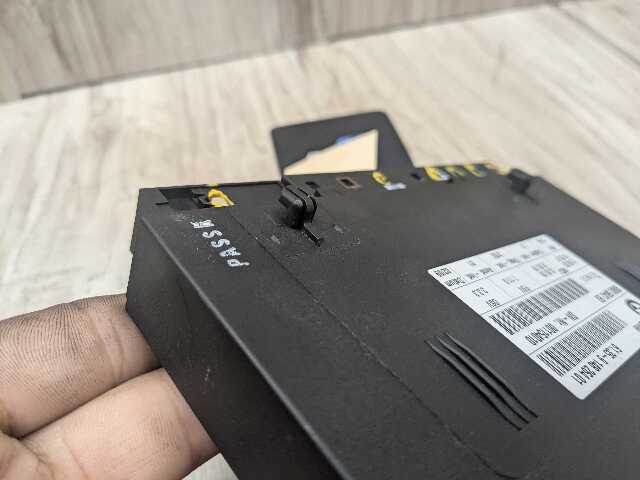 OEM BMW E82 E88 E90 E92 E93 128 135 328 335 Front Seat Control Module