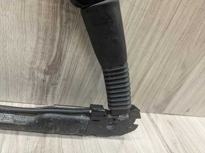 OEM BMW E82 E84 E88 E89 E90 E92 Front Left Driver Seat Belt Buckle Tensioner