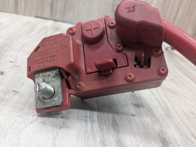 06-13 OEM BMW E82 E84 E88 E90 E92 Battery Plus Pole Terminal Positive Red Cable