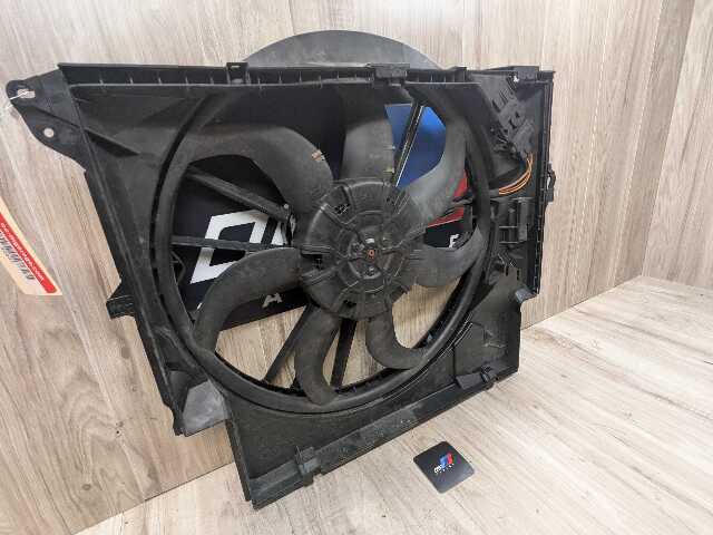 OEM BMW E82 E88 E90 E92 E93 N54 N55 Engine Radiator Cooling Auxiliary Fan 600W