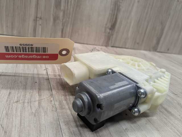 OEM BMW F90 F97 G01 G12* G30 X3 X5 Front Left Driver Door Window Regulator Motor