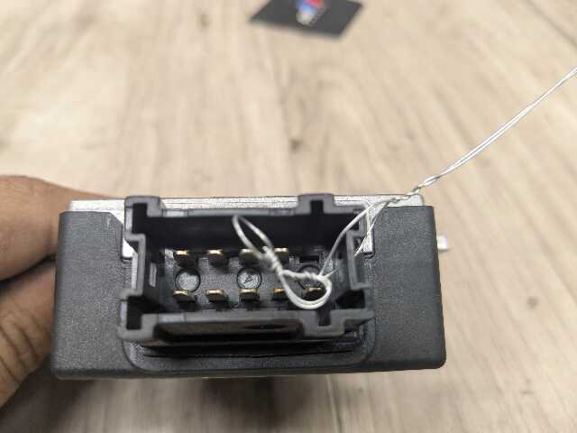 OEM BMW F90 G12 G20 G22 G23 G42 G80 G82 G83 M3 M5 Fuel Pump Control Module Unit