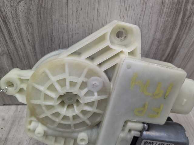 OEM BMW F90 G01 G12* G30 X3 X5 Front Right Passenger Door Window Regulator Motor