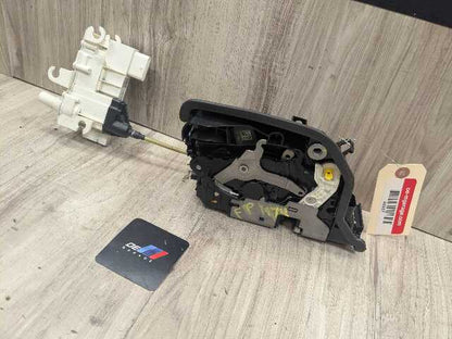 16-22 OEM BMW G11 G12 FRONT RIGHT PASSENGER Door Lock Latch Actuator SOFT CLOSE