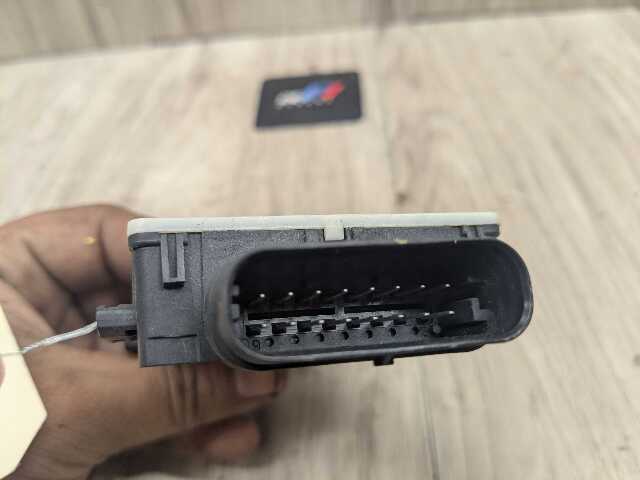 OEM BMW F90 G01 G12* G05* G26 G30 G42 G80 M3 Lane Blind Spot Radar Sensor Module