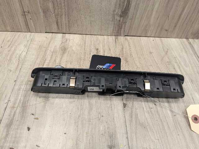 OEM BMW G20 G22 G23 G26 G80 G82 G83 M3 Control Panel Radio Media Buttons Control