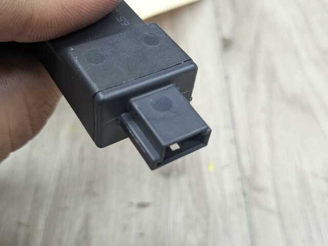 OEM BMW F44 G01 G05 G20 G22 G26 G30 G42 G80 Smart Keyless Entry Antenna Module