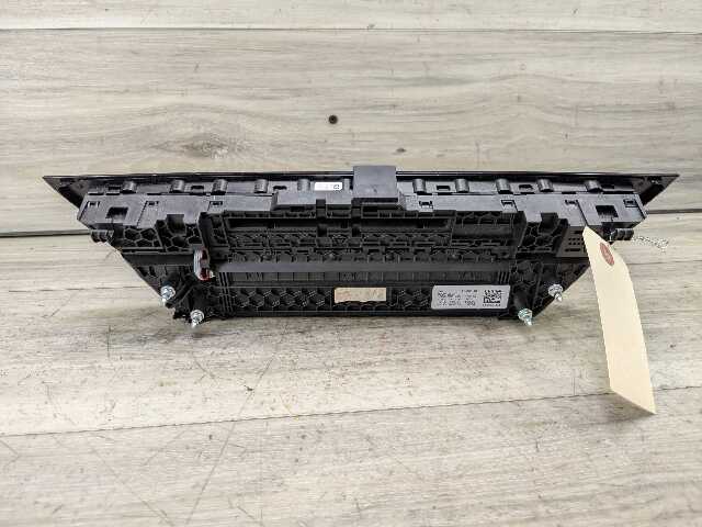 17-20 OEM BMW F90 G30 530 540 M550 AC Climate Control Panel Radio Media Buttons