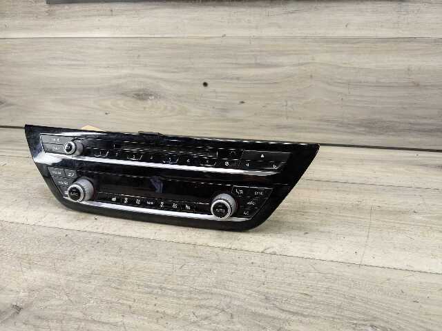 17-20 OEM BMW F90 G30 530 540 M550 AC Climate Control Panel Radio Media Buttons