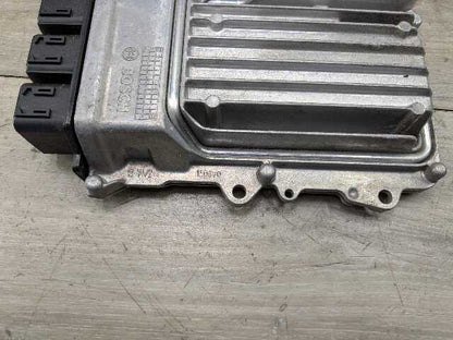 OEM BMW G11 G12 G30 M550 750 DME ECU Engine N63R Control Module Computer 880