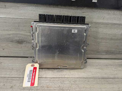 OEM BMW G11 G12 G30 M550 750 DME ECU Engine N63R Control Module Computer 880