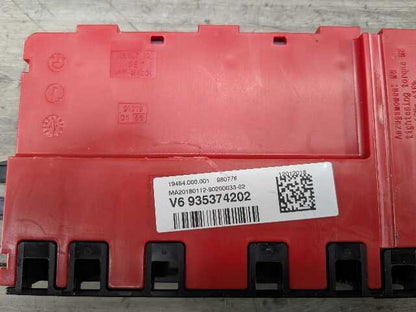 OEM BMW G11 G12 G14 G15 G16 G30 B+ Junction Terminal Power Relay Fuse Box
