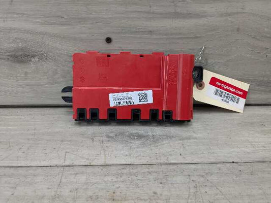 OEM BMW G11 G12 G14 G15 G16 G30 B+ Junction Terminal Power Relay Fuse Box