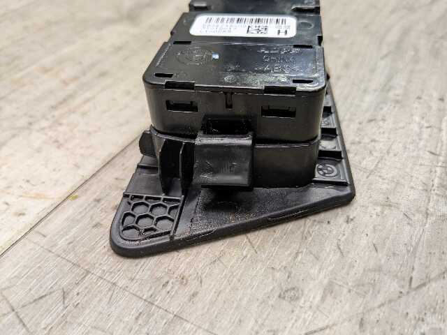 OEM BMW F90 M5 G30 530 540 M550 Front Driver Main Master Power Window Switch