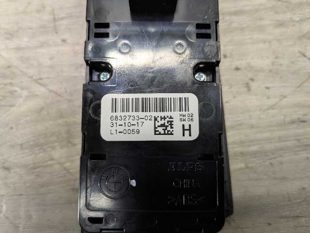 OEM BMW F90 M5 G30 530 540 M550 Front Driver Main Master Power Window Switch
