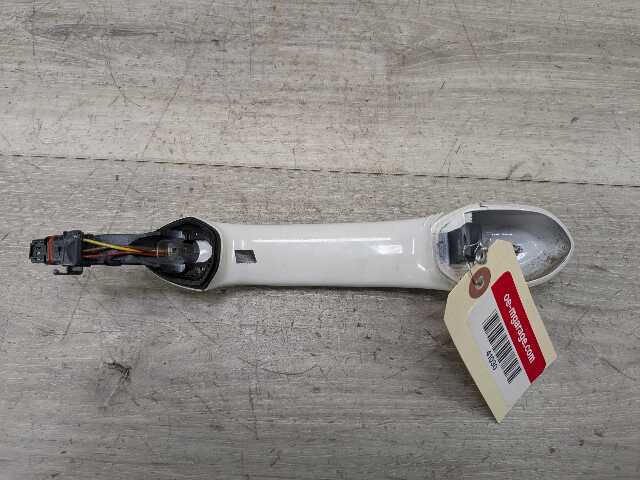 *OEM BMW F90 G30 540 M550 Front Rear Right Passenger Door Handle COMFORT White