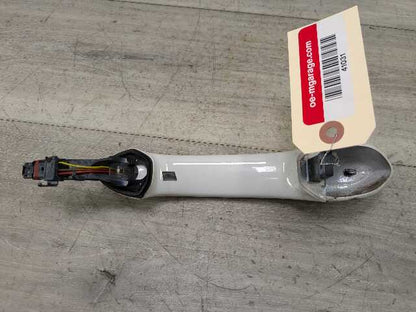 OEM BMW F90 G30 540 M550 Front Rear Right Passenger Door Handle COMFORT White