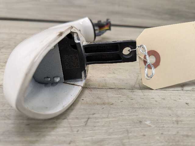 OEM BMW F90 G30 540 M550 Front Rear Right Passenger Door Handle COMFORT White